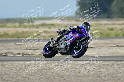 media/Apr-18-2025-TrackDaz (Fri) [[45f5874c44]]/B Group/Session 2 (Turn 7)/